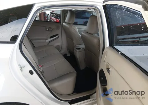 2013 Toyota Prius Four z USA, uszkodzony, nr VIN JTDKN3DUXD1650401